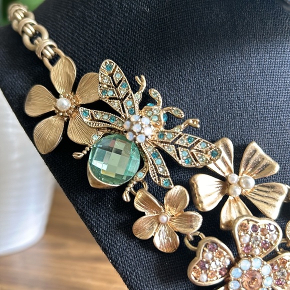 Statement Necklace? YES! - Picture 3 of 16